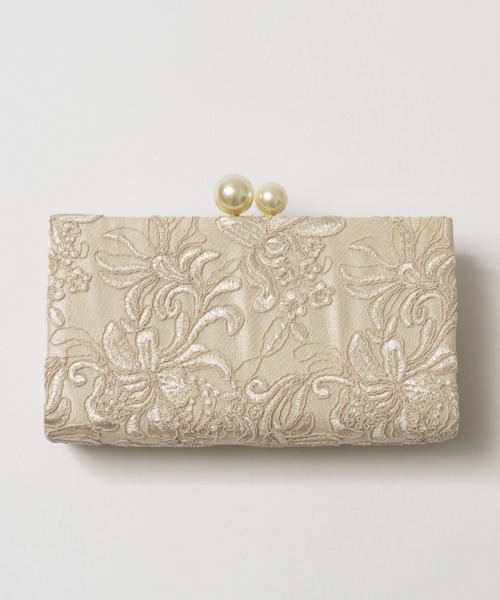 Cupid Heart（キューピッドハート）の「【Cupid Heart】結婚式バッグ　刺繍レースクラッチバッグ（クラッチバッグ・レディース・ブラック/ベージュ・MEDIUM）」の4枚目の写真