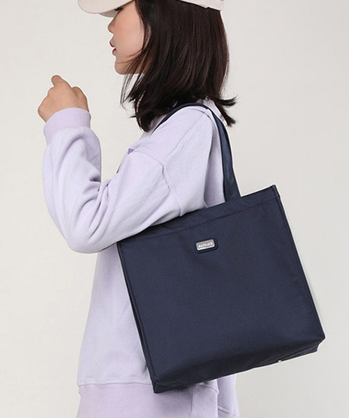 STYLEBLOCK(スタイルブロック)の「スクエアナイロントートバッグ(トートバッグ・レディース・カーキ/ブラック/オレンジ/パープル/ネイビー/パープル系その他/パープル系その他2/ピンク・FREE)」の4枚目の写真