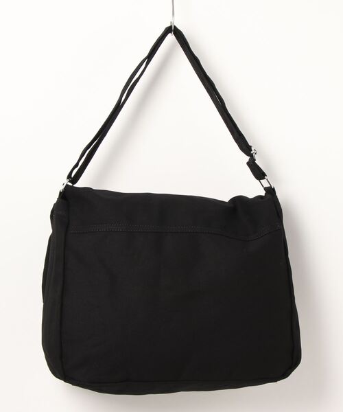 SPINNS（スピンズ）の「ワッペンデザイン コットンフラップショルダーバッグ（ショルダーバッグ・メンズ・ブラック/オフホワイト・ONESIZE）」の9枚目の写真