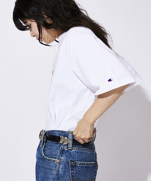 Champion(チャンピオン)の「【CHAMPION / チャンピオン】別注 リバースウィーブTシャツ(Tシャツ/カットソー・メンズ・ホワイト/ブラック/アイボリー/ブルー系その他・MEDIUM/LARGE/X-LARGE/XX-LARGE)」の5枚目の写真