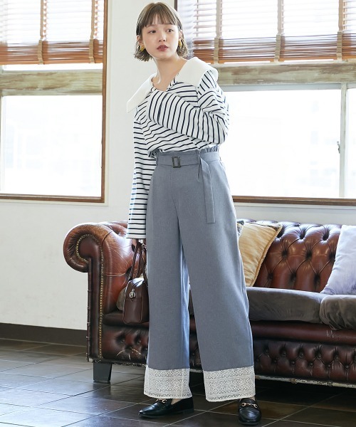 Le temps riche（ルタンリッシュ）の「裾レース使いベルト付きワンタックワイドパンツ　＜Le temps riche＞（その他パンツ・レディース・ベージュ/グレー・S/M/L/LL）」の4枚目の写真