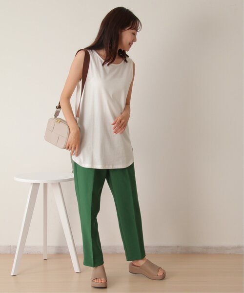 ikka（イッカ）の「【接触冷感／UVカット】コットンUSA裾ラウンドノースリプルオーバー（タンクトップ・レディース・ブラック/オフホワイト/その他2・M/L/S）」の6枚目の写真