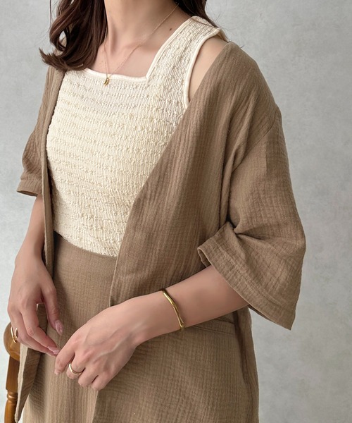 apres jour clair（アプレジュールクレア）の「【apres jour clair】2WAYシャーリングタンクインナー【ZOZOTOWN限定アイテム】（タンクトップ・レディース・ベージュ/アイボリー/ダークブラウン・X-LARGE/フリー）」の5枚目の写真