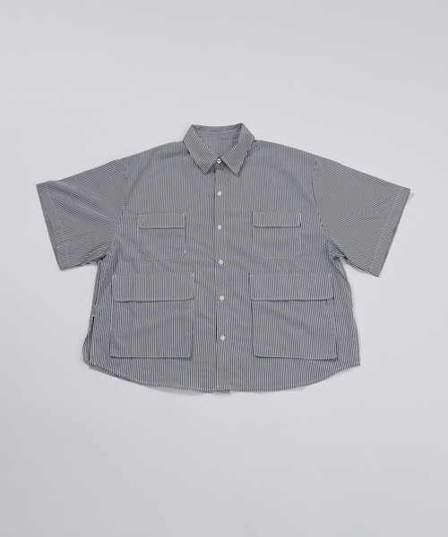 ONCILY（オンシェリー）の「MULTI POCKET STRIPED SHIRT