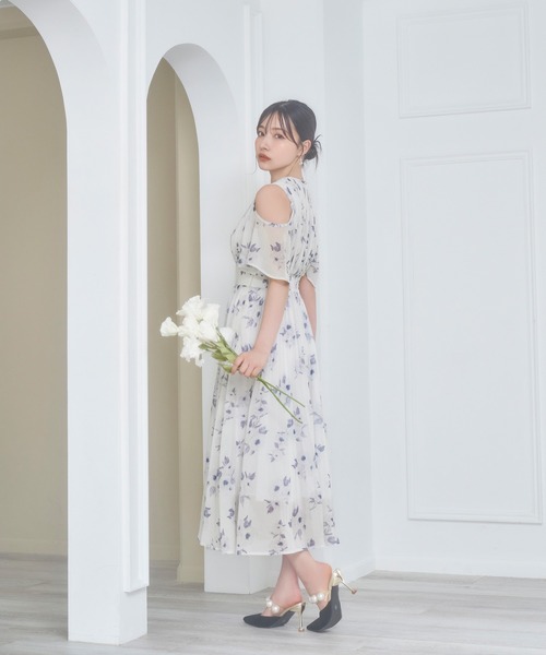 ANDGEEBEE（アンジービー）の「フラワータックワンピ（ワンピース・レディース・サックスブルー/ホワイト・MEDIUM）」の19枚目の写真