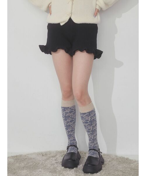 merry jenny（メリージェニー）の「フリルニットショートパンツ（スウェットパンツ・レディース・ブラック/アイボリー/ライトブルー・FREE）」の10枚目の写真