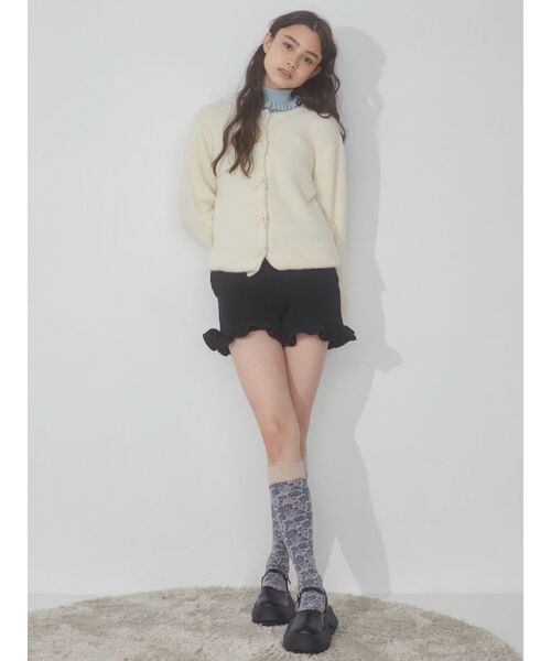 merry jenny（メリージェニー）の「フリルニットショートパンツ（スウェットパンツ・レディース・ブラック/アイボリー/ライトブルー・FREE）」の13枚目の写真