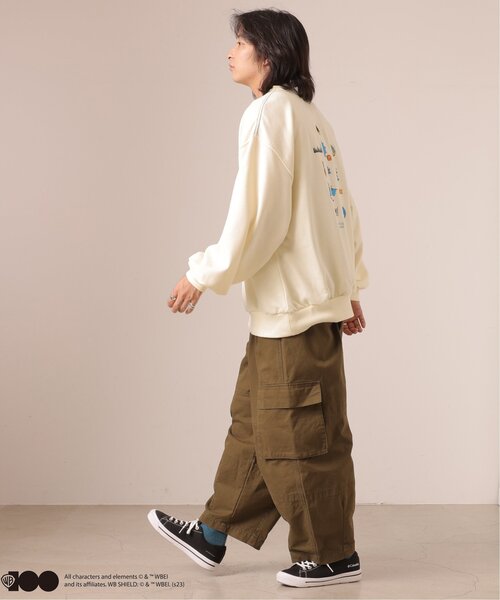 DOUBLE NAME(ダブルネーム)の「ワーナー100周年コラボプルオーバー(Tシャツ/カットソー・レディース・オフホワイト/グリーン/スミクロ・FREE)」の5枚目の写真
