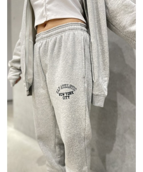 GAP（ギャップ）の「GAP "ATHLETIC" アーチロゴ ジョガーパンツ(ユニセックス)（スウェットパンツ・メンズ・ブラック/ワイン/ブルー/ホワイト系その他/ライトグレー・XS/S/M/L/XL）」の9枚目の写真