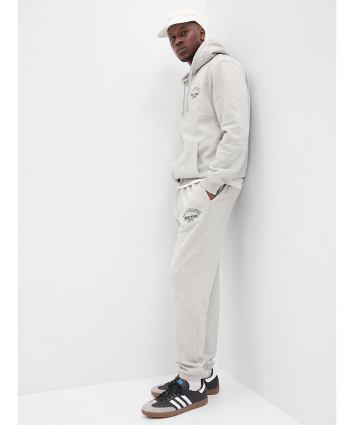 GAP（ギャップ）の「GAP "ATHLETIC" アーチロゴ ジョガーパンツ(ユニセックス)（スウェットパンツ・メンズ・ブラック/ワイン/ブルー/ホワイト系その他/ライトグレー・XS/S/M/L/XL）」の20枚目の写真