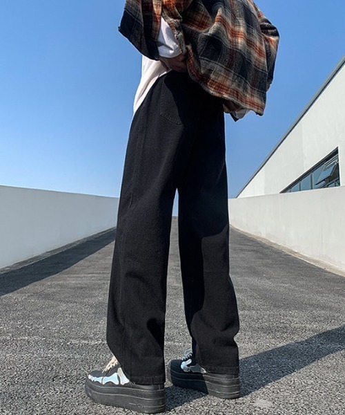 MGV(エムジーヴィー)の「ストレートルーズデニム(デニムパンツ・メンズ・ブルー/ブラック/ライトブルー/インディゴブルー/ライトインディゴブルー/ケミカルウォッシュ・MEDIUM/LARGE/X-LARGE)」の8枚目の写真
