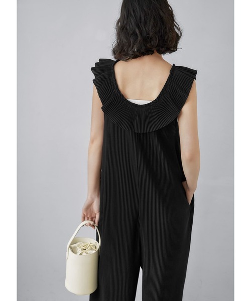 プリーツ加工ラッフルカラーサロペット