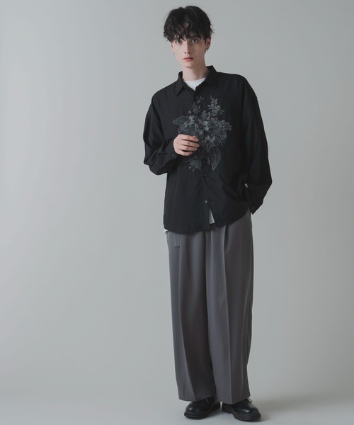 LUCY（ルーシー）の「LUCY/アムンゼンフラワー刺繍BIGシャツ（シャツ/ブラウス・メンズ・ブラック/ホワイト・MEDIUM/LARGE）」の18枚目の写真