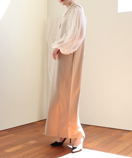 ULEULA（ウルア）の「２WAYジャンパースカート/Vネックワンピース（ジャンパースカート・レディース・ブラック/グレイッシュベージュ/アイボリー/グレー・FREE）」の20枚目の写真