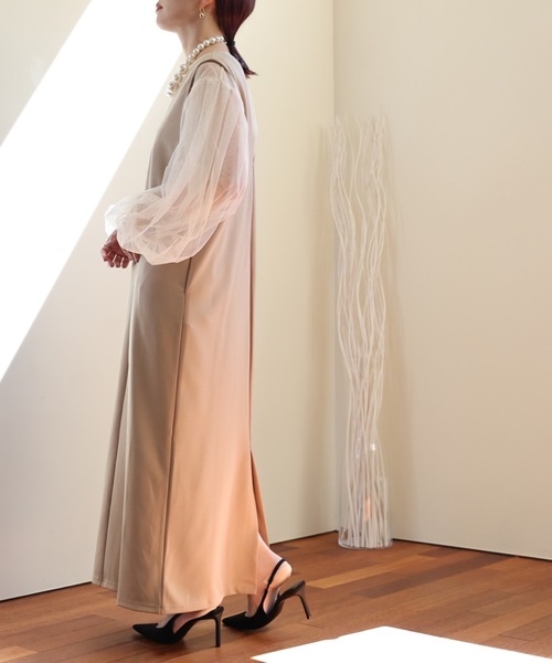 ULEULA（ウルア）の「２WAYジャンパースカート/Vネックワンピース（ジャンパースカート・レディース・ブラック/グレイッシュベージュ/アイボリー/グレー・FREE）」の16枚目の写真