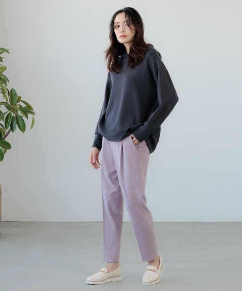 Elura(エルーラ)の「スリムウォームテーパードパンツ(その他パンツ・レディース・ブラック/オフホワイト/ネイビー/ピンク系その他7/ブラック系その他・LARGE/MEDIUM/X-LARGE/SMALL)」の16枚目の写真