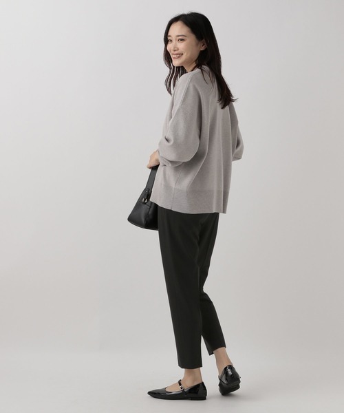 Elura(エルーラ)の「スリムウォームテーパードパンツ(その他パンツ・レディース・ブラック/オフホワイト/ネイビー/ピンク系その他7/ブラック系その他・LARGE/MEDIUM/X-LARGE/SMALL)」の17枚目の写真