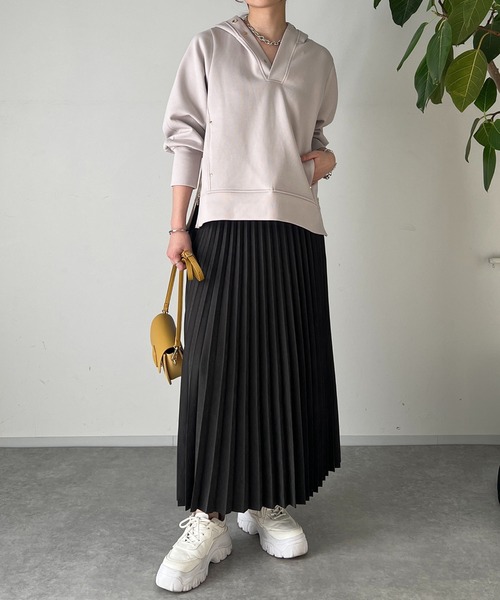 un dix cors（アンディコール）の「アコーディオンプリーツスカート（スカート・レディース・チャコールグレー/グレイッシュベージュ/オレンジ・FREE）」の12枚目の写真