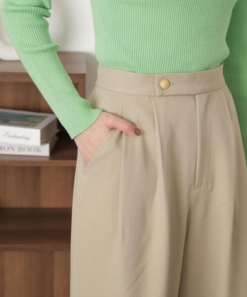 FREE'S MART（フリーズマート）の「◇２タックセミワイドパンツ（スラックス・レディース・ベージュ/ブラウン・MEDIUM/SMALL）」の13枚目の写真