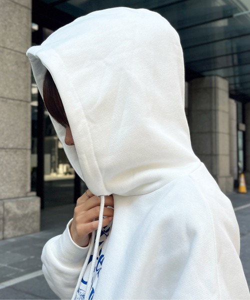 CPCM（シーピーシーエム）の「風景画裏起毛フーディー（パーカー・レディース・グレー/ネイビー/オフホワイト・FREE）」の4枚目の写真