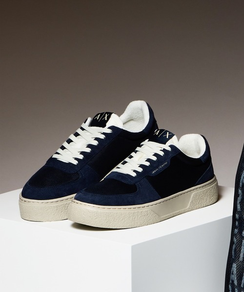 ARMANI EXCHANGE(アルマーニエクスチェンジ)の「【A|X アルマーニ エクスチェンジ】レースアップスニーカー(スニーカー・メンズ・セージグリーン/ネイビー・6.5/7/7.5/8/8.5/9/9.5/6)」の2枚目の写真