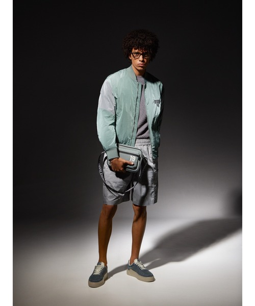 ARMANI EXCHANGE(アルマーニエクスチェンジ)の「【A|X アルマーニ エクスチェンジ】レースアップスニーカー(スニーカー・メンズ・セージグリーン/ネイビー・6.5/7/7.5/8/8.5/9/9.5/6)」の16枚目の写真