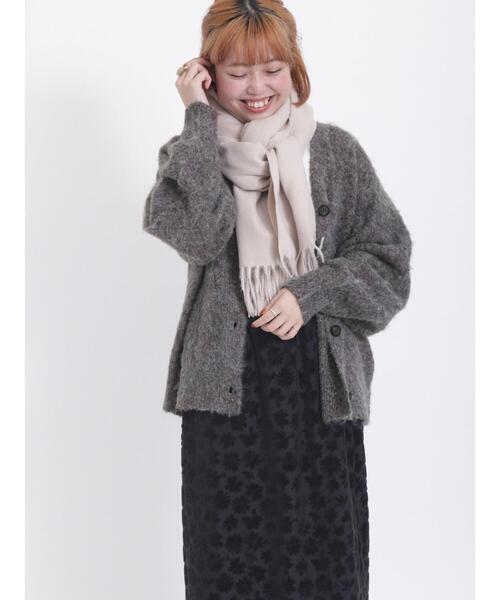 Samansa Mos2（サマンサ モスモス）の「Vネック起毛カーディガン（カーディガン/ボレロ・レディース・オレンジ/グリーン/キナリ/チャコールグレー・F）」の3枚目の写真