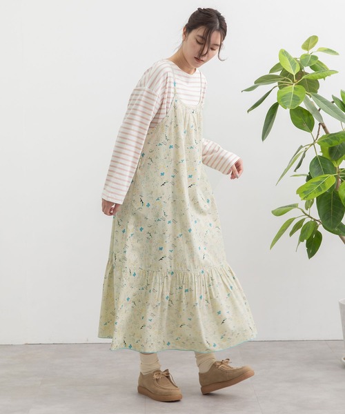 POU DOU DOU（プードゥドゥ）の「ボタニカル線画キャミソールワンピース（ワンピース・レディース・ベージュ/ブルー・3）」の13枚目の写真