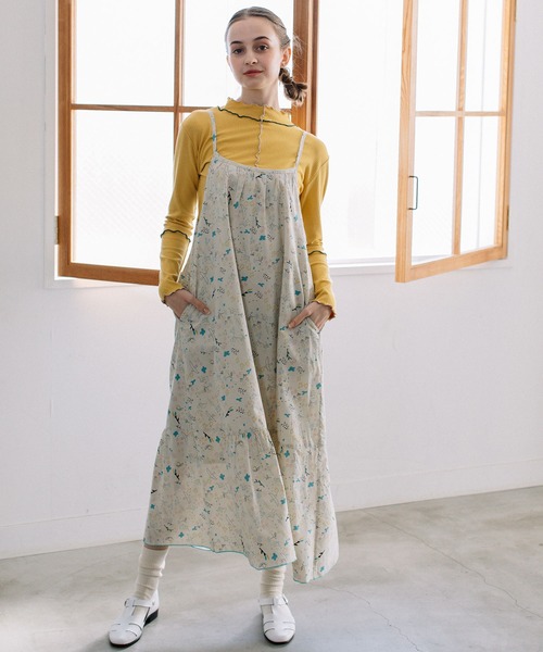 POU DOU DOU（プードゥドゥ）の「ボタニカル線画キャミソールワンピース（ワンピース・レディース・ベージュ/ブルー・3）」の22枚目の写真