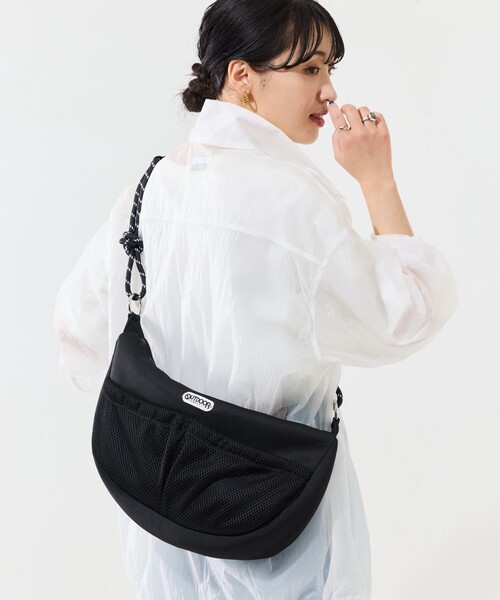 FREAK'S STORE（フリークスストア）の「限定展開　OUTDOOR PRODUCTS/アウトドアプロダクツ　別注 ダンボール ハーフムーン ショルダーバッグ（ショルダーバッグ・レディース・ネイビー/グレー/ブラック・ONE SIZE）」の14枚目の写真