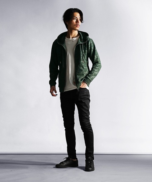 SOMEDIFF（サムディフ）の「フクレ型押し総柄カレンダー加工フルZIPパーカー メンズ フーディ― 春服（パーカー・メンズ・カーキ/ブラック・XL/L/M）」の8枚目の写真