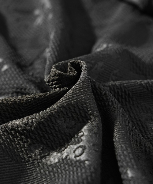 SOMEDIFF（サムディフ）の「フクレ型押し総柄カレンダー加工フルZIPパーカー メンズ フーディ― 春服（パーカー・メンズ・カーキ/ブラック・XL/L/M）」の11枚目の写真