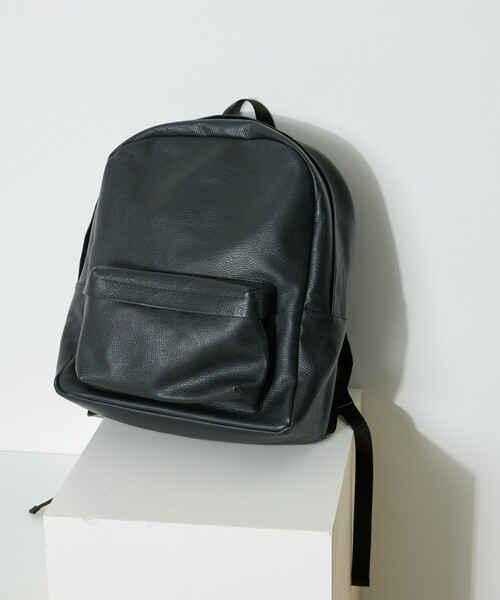 Firsthand(ファーストハンド)の「Firsthand/ファーストハンド Leather Backpack / レザーバックパック / 牛革 / 本革(バックパック/リュック・メンズ・ブラック・ONE SIZE)」の4枚目の写真