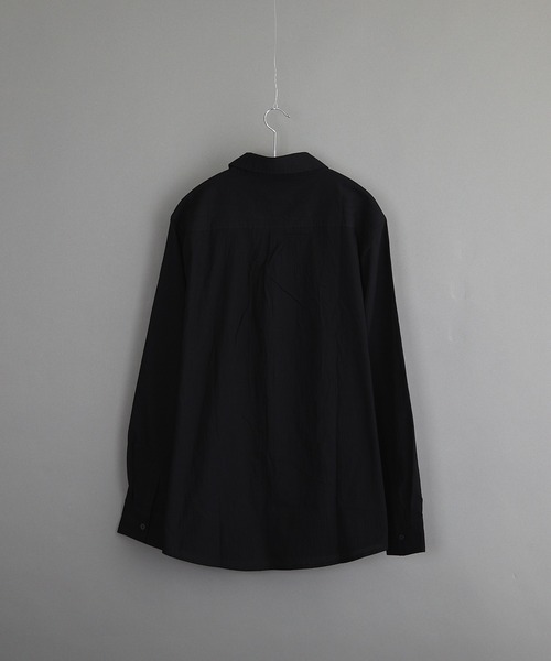VIBGYOR（ヴィブジョー）の「ランダムワッシャー レギュラーシャツ（シャツ/ブラウス・メンズ・ブラック/ホワイト・LARGE/MEDIUM）」の3枚目の写真