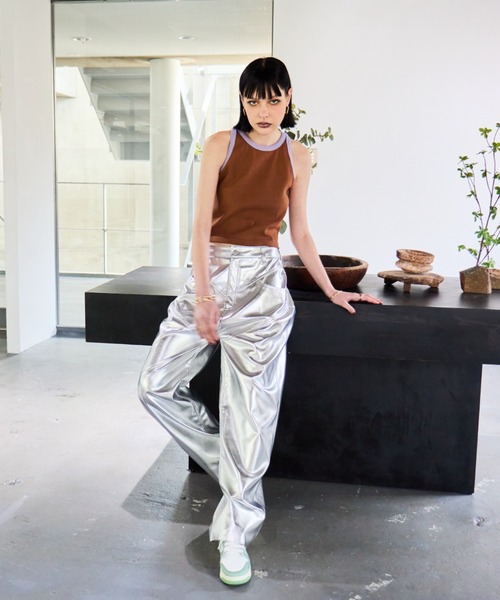 WONEM(ウォンエム)の「バイカラーリブアメスリタンクトップ(タンクトップ・レディース・ブラック/ホワイト/ブラウン・FREE)」の13枚目の写真
