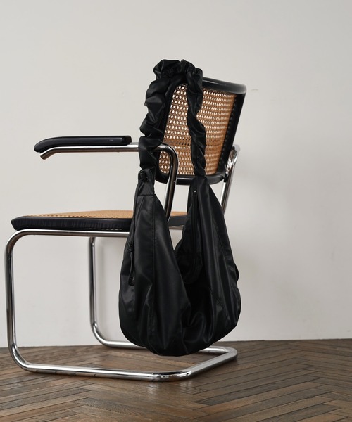 ARTIFICIAL GRAIN SHOULDER BAG（ショルダーバッグ）｜WYM LIDNM
