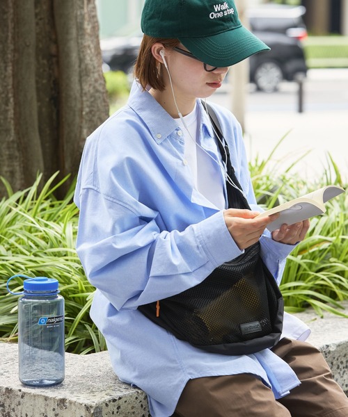 meltum(メルタム)の「OVERSIZED B.D SHIRT(シャツ/ブラウス・メンズ・ホワイト/ブラック/ネイビー/サックスブルー・FREE)」の11枚目の写真