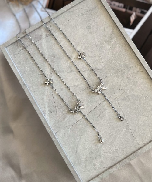 DiamondHearts(ダイヤモンドハーツ)の「リボン&ストーンチャームネックレス(ネックレス・レディース・シルバー/ゴールド系その他・FREE)」の12枚目の写真