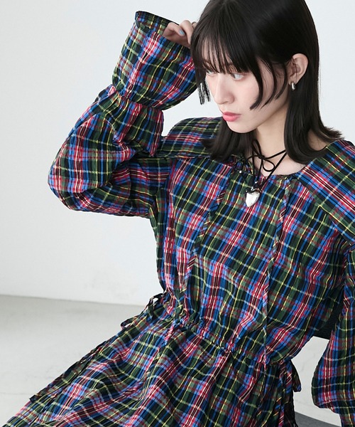 forksy.（フォルクシー）の「【forksy.】ビッグカラーキャンディースリーブチェック柄ブラウス（シャツ/ブラウス・レディース・ベージュ系その他/ネイビー系1/パープル系その他/レッド系その他・FREE）」の17枚目の写真