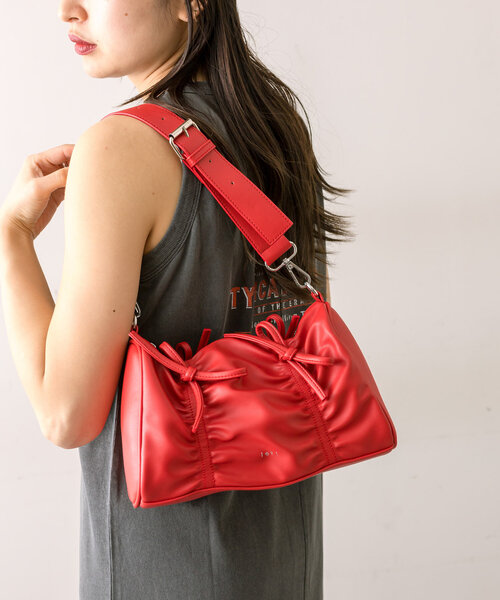 loti（ロティ）の「loti リボンギャザースクエアBAG（ショルダーバッグ・レディース・ブラック/シルバー/レッド・ONE SIZE）」の13枚目の写真