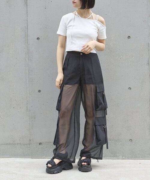 RAY CASSIN(レイカズン)の「シアーカーゴパンツ(カーゴパンツ・レディース・ホワイト/ブラック/ブルー・FREE)」の10枚目の写真