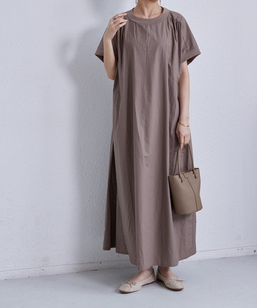 MAISON DE THERESE（メゾン ド テレーズ）の「フレンチ袖ビッグシルエットロングワンピース（ワンピース・レディース・ブラック/モカ/ネイビー/ホワイト・FREE）」の15枚目の写真