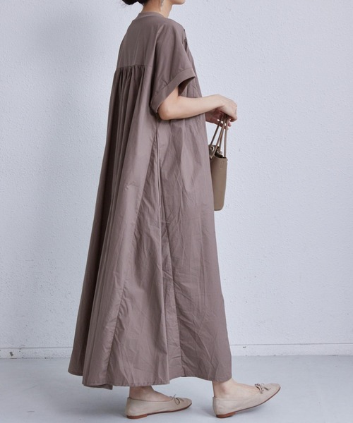 MAISON DE THERESE（メゾン ド テレーズ）の「フレンチ袖ビッグシルエットロングワンピース（ワンピース・レディース・ブラック/モカ/ネイビー/ホワイト・FREE）」の14枚目の写真