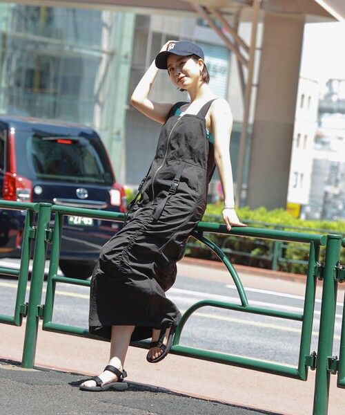 Ray BEAMS（レイビームス）の「Ray BEAMS / ギャザー ジップ サロペット ワンピース（ワンピース・レディース・ホワイト系その他6/ブラック・0/1）」の13枚目の写真