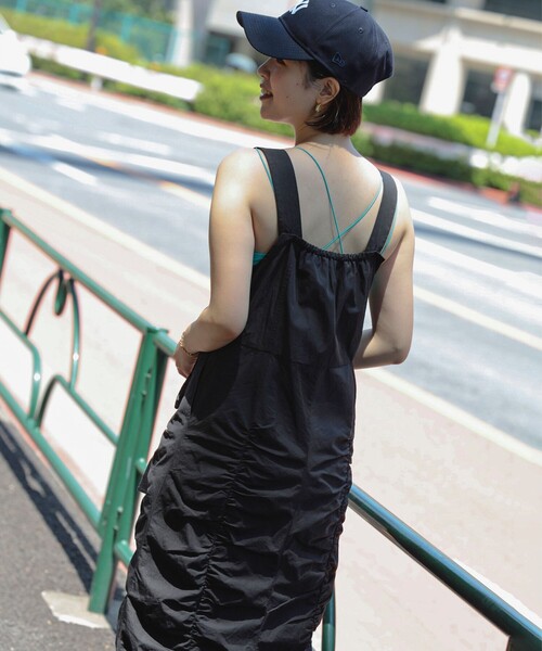 Ray BEAMS（レイビームス）の「Ray BEAMS / ギャザー ジップ サロペット ワンピース（ワンピース・レディース・ホワイト系その他6/ブラック・0/1）」の10枚目の写真