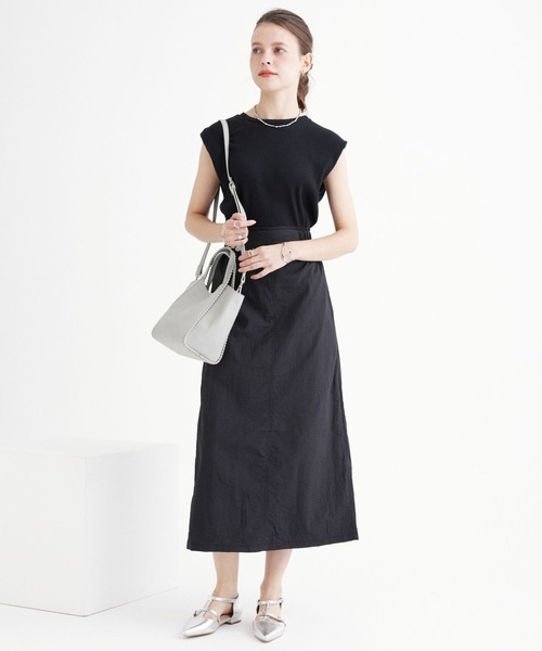 saloon（サルーン）の「SALOON(サルーン)/ドッキングタイトワンピース【洗濯機洗い可】（ワンピース・レディース・ブラック/ダークブルー/ベージュ・FREE）」の13枚目の写真