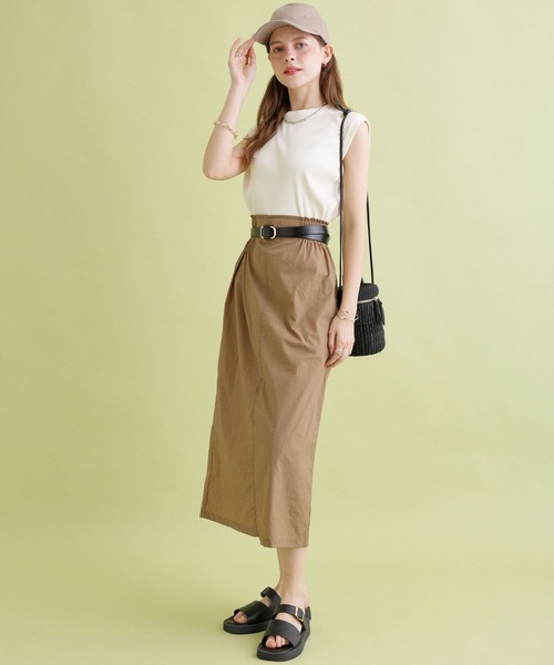 saloon（サルーン）の「SALOON(サルーン)/ドッキングタイトワンピース【洗濯機洗い可】（ワンピース・レディース・ブラック/ダークブルー/ベージュ・FREE）」の20枚目の写真