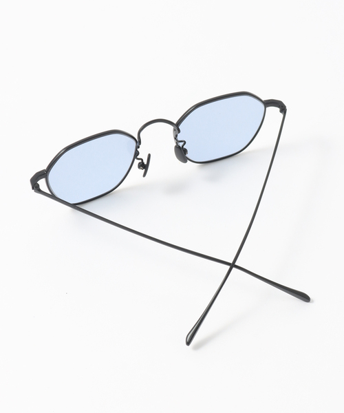 BAZ 02(a)－BAZ－Online Store－A.D.S.R.