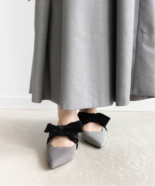 RANDA（ランダ）の「ベロアリボンミュールパンプス（パンプス・レディース・アイボリー/グレー系その他4/ブラック・LL/S/L/M）」の19枚目の写真