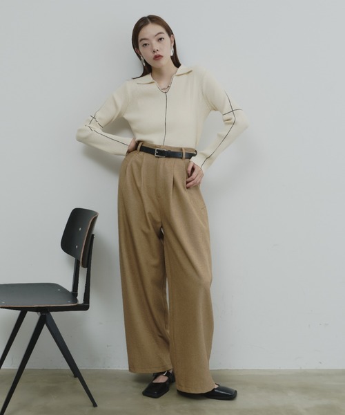 DFFUR.（ディフル）の「【ロングセラー】襟付きラインリブニット